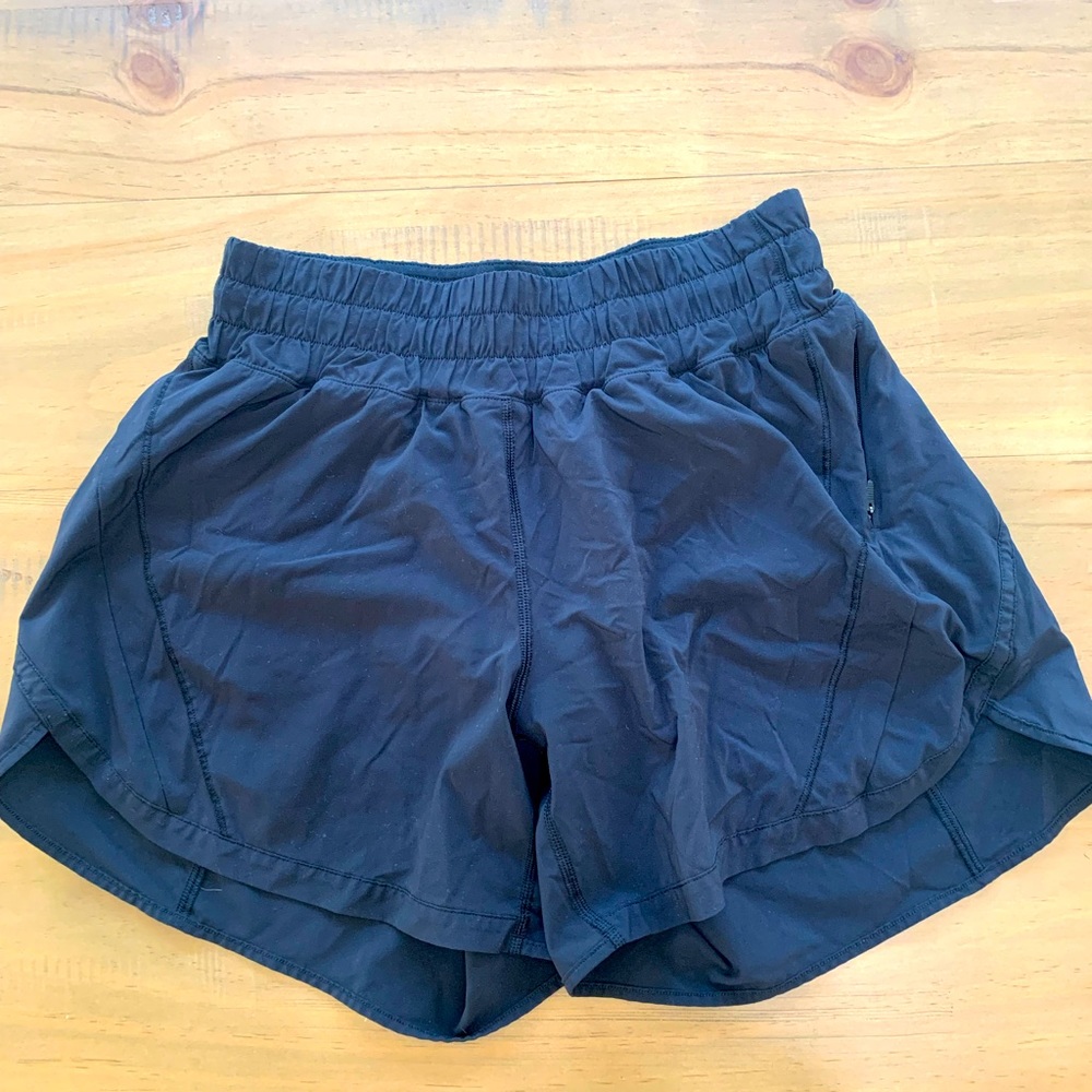 Lululemon black shorts